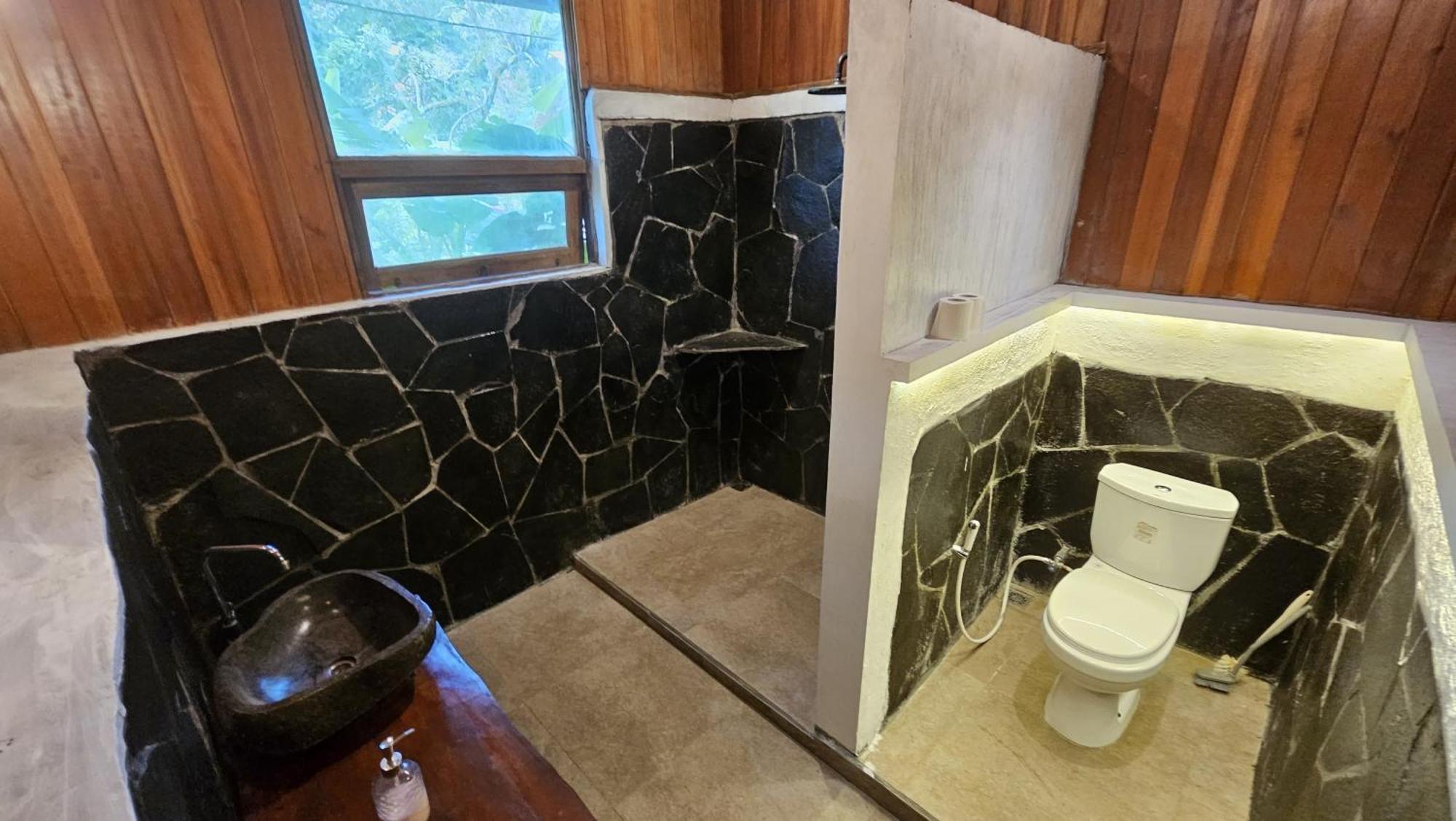 Rimba Eco Resort Tomohon Eksteriør bilde